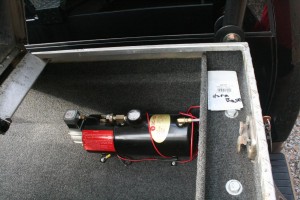 TRUCK 14 AIR HORN TANK IN TOOL BOX CHEVY TRUCK AIR HORN TANK IN TOOL BOX